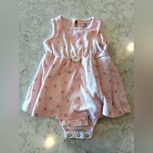 Carter’s 9M baby girl dress with diaper cover and bow
